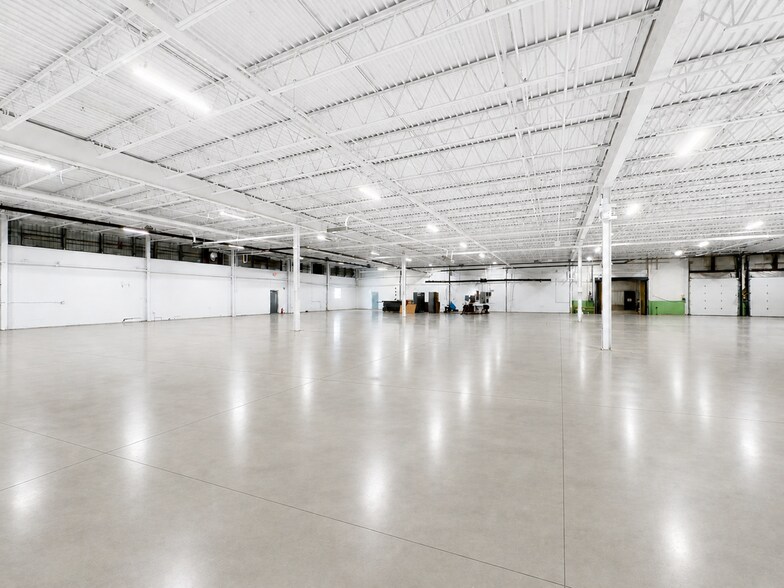 535 W Linfoot St, Wauseon, OH à louer - Photo de l’immeuble – Image 3 sur 5