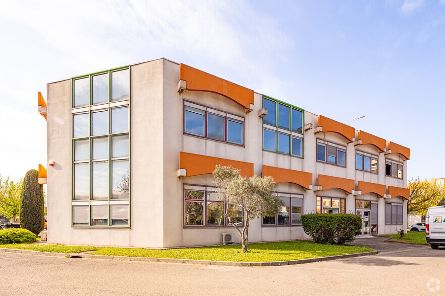 16 Boulevard Des Acieries, Marseille à louer - Photo principale – Image 1 sur 17