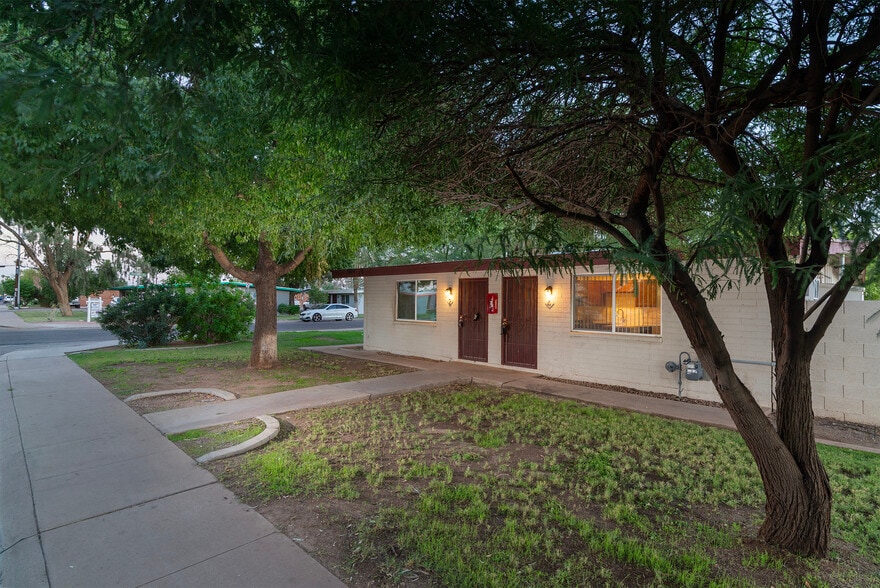 1002 S Mariana St, Tempe, AZ à vendre - Photo de l’immeuble – Image 1 sur 30