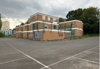 Plus de détails pour 36A Hurst Rd, Londres - Coworking à louer