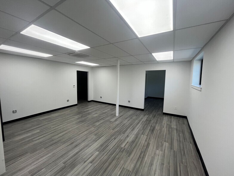 220 N Main St, Sellersville, PA à louer - Photo de l’immeuble – Image 2 sur 13