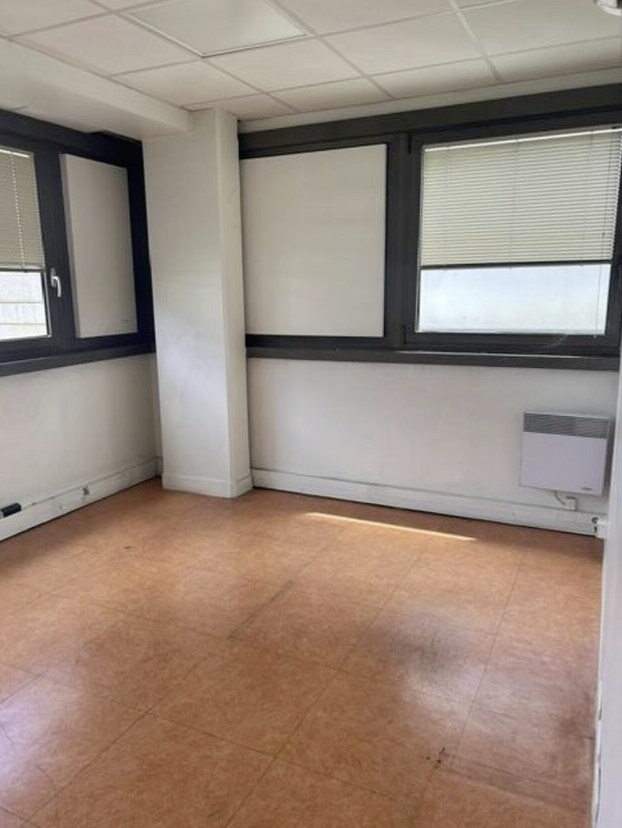 24-26 Boulevard Paul Vaillant-Couturier, Ivry-sur-Seine, VDM 94200 - - - Photo intérieure - Image 2 of 5