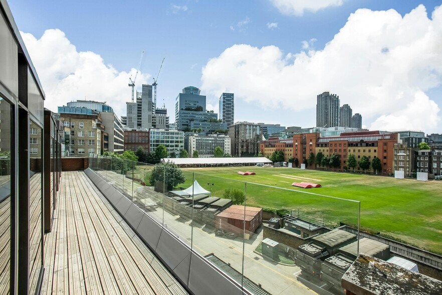 30 City Rd, Londres à louer - Photo de l’immeuble – Image 3 sur 15