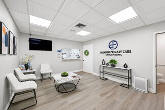 Plus de détails pour 1801 SE Hillmoor Dr, Port Saint Lucie, FL - Bureau/Médical, Médical à louer