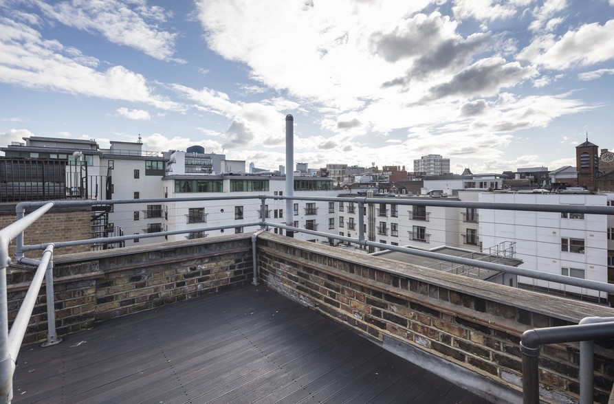 113-117 Farringdon Rd, Londres à vendre - Photo de l’immeuble – Image 3 sur 19