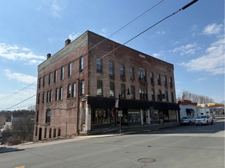 Plus de détails pour 106 Main St, Spencer, MA - Logement à vendre