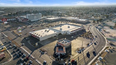 500-640 S Decatur Blvd, Las Vegas, NV à louer Photo de l’immeuble– Image 2 sur 10