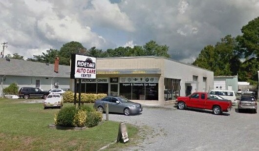 700 E Constance Rd, Suffolk, VA à louer - Photo principale – Image 1 sur 3