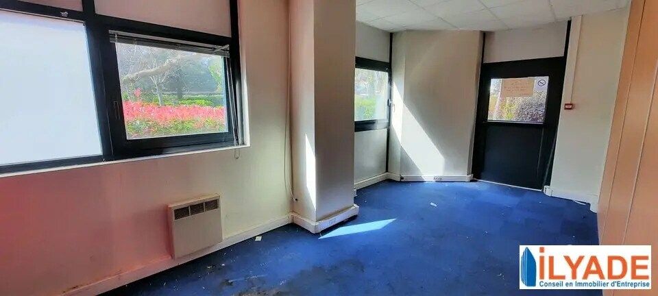 Bureau dans LES MILLES à louer - Photo intérieure – Image 2 sur 7