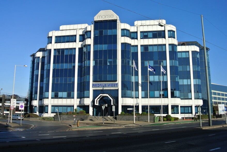 950 Great West Rd, Brentford à louer - Photo de l’immeuble – Image 2 sur 28