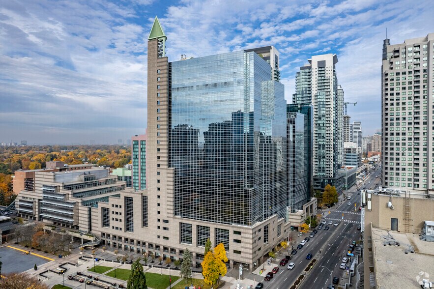 5140 Yonge St, Toronto, ON à louer - Photo de l’immeuble – Image 1 sur 5