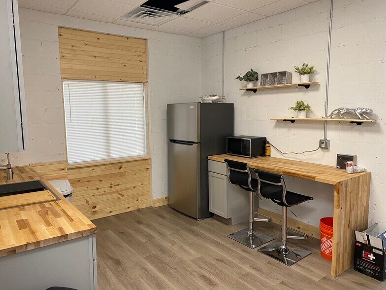 135 Benning St, Destin, FL à louer - Photo intérieure – Image 2 sur 12