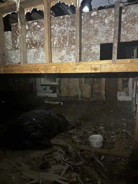 11 Chapel St, Bolton, ON à vendre - Photo de l’immeuble – Image 3 sur 9