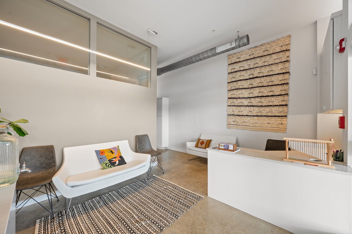 2235 E 6th St, Austin, TX 78702 - Lot 106 -  - Photo intérieure - Image 1 of 16