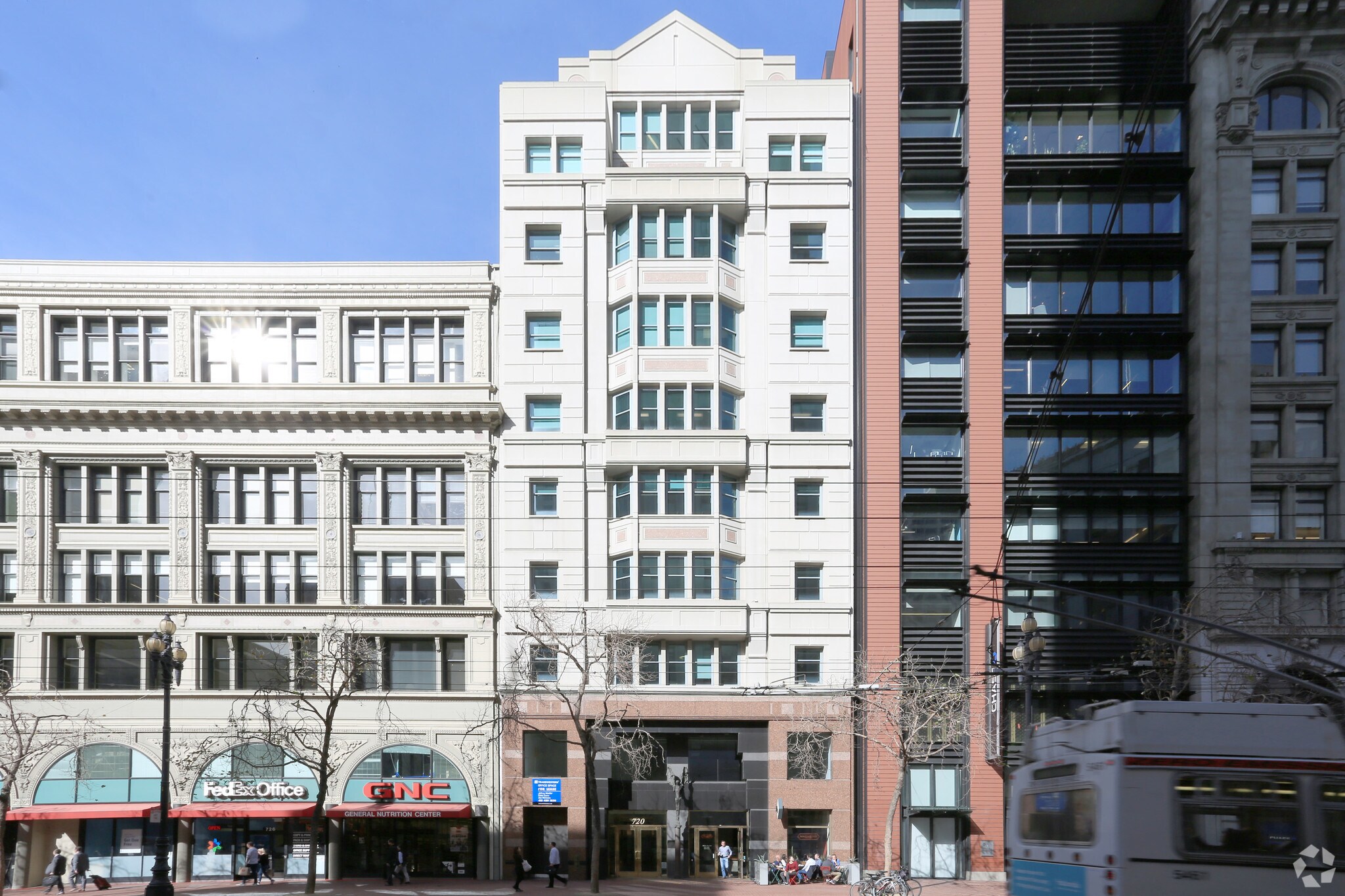 720 Market St, San Francisco, CA à louer Photo de l’immeuble– Image 1 sur 3
