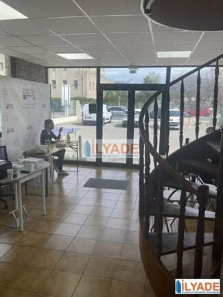 Plus de détails pour 204 Rue Du Dirigeable, Aubagne - Bureau à louer