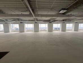 425 S Financial Pl, Chicago, IL à louer Photo de l’immeuble– Image 1 sur 4