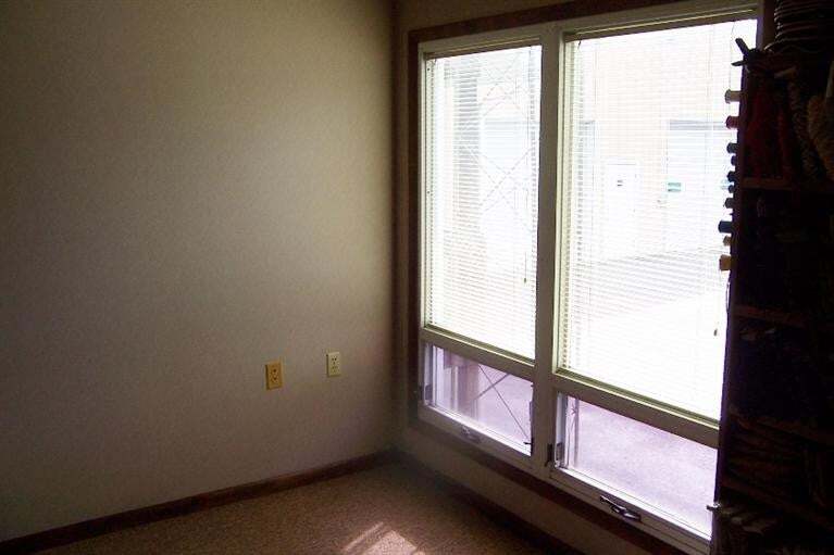 457 Campbell St, Valparaiso, IN à louer - Photo de l’immeuble – Image 3 sur 4