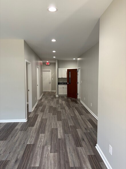 140 Bridges Rd, Mauldin, SC à louer - Photo intérieure – Image 3 sur 12