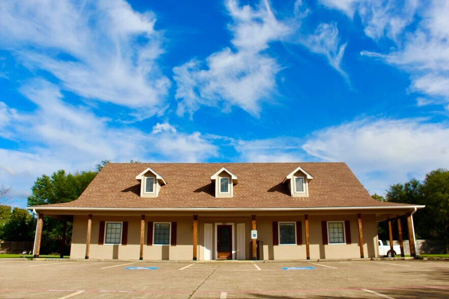 300 N Interstate Highway 35 E, Waxahachie, TX à vendre - Photo de l’immeuble – Image 1 sur 8