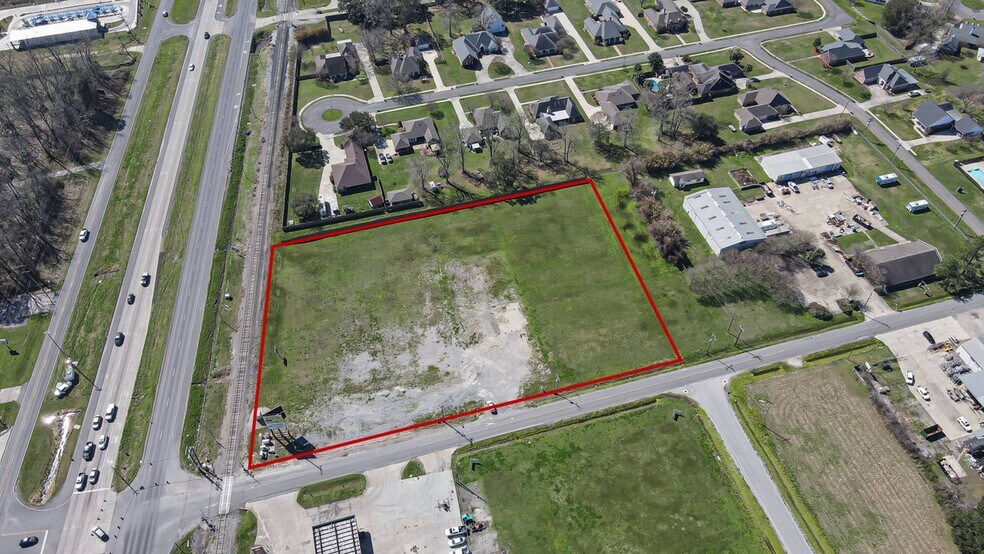 2002 American Way way, Port Allen, LA à vendre - Photo de l’immeuble – Image 3 sur 7