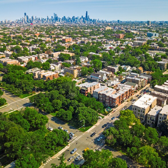 2535-2543 N California Ave, Chicago, IL à louer - Aérien – Image 3 sur 13