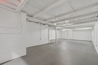 6536 Lincoln Way N, Saint Petersburg, FL à louer Photo intérieure– Image 2 sur 18