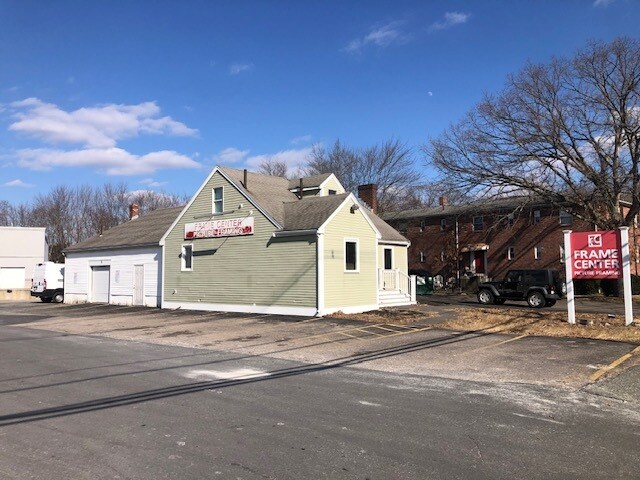 258 Dean St, Norwood, MA à louer - Photo de l’immeuble – Image 3 sur 6