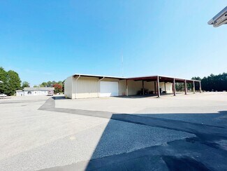 Plus de détails pour 810 Center St, Apex, NC - Industriel/Logistique à louer