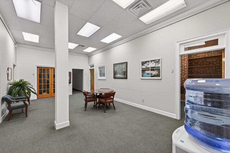 228 Richland Ave W, Aiken, SC à louer - Photo intérieure – Image 2 sur 12