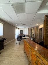 73111 El Paseo Dr, Palm Desert, CA à louer Photo intérieure– Image 1 sur 4