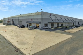 Plus de détails pour 1605 Tillie Lewis Dr, Stockton, CA - Industriel/Logistique à louer