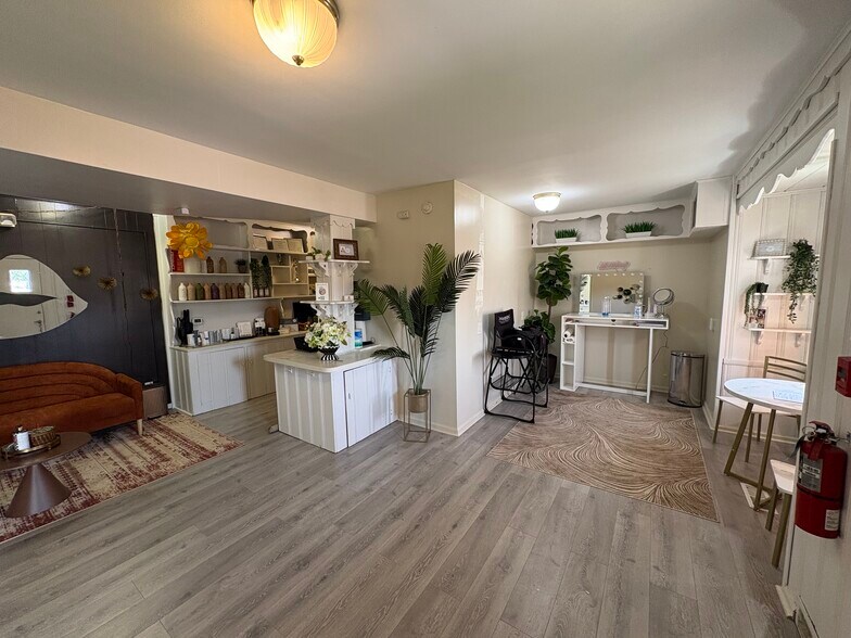 3811 Dewey Ave, Greece, NY à vendre - Photo de l’immeuble – Image 3 sur 4
