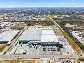 1010 E Chapin St, Edinburg, TX à louer Photo intérieure– Image 1 sur 19