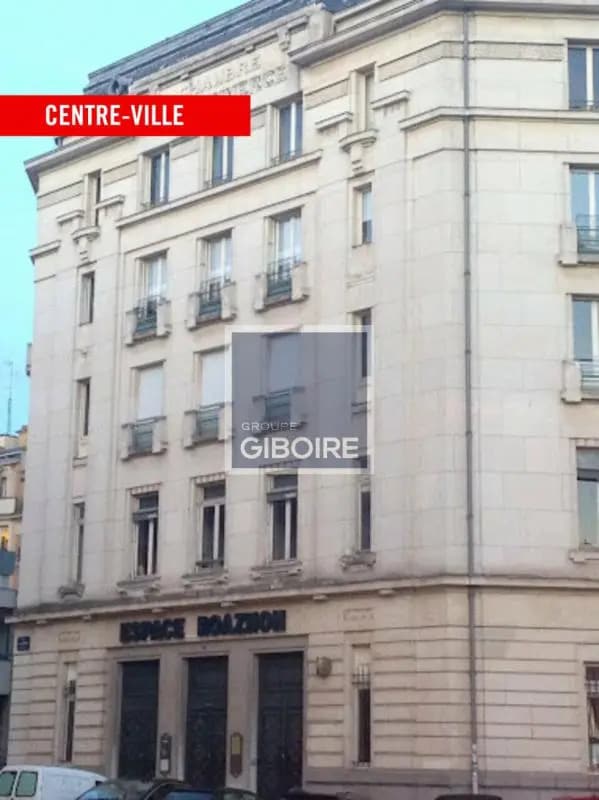 Plus de détails pour Bureau à louer