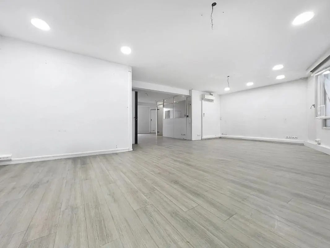 Bureau dans Paris à louer Photo intérieure– Image 1 sur 8