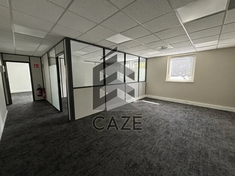 Bureau dans Mérignac à louer - Photo intérieure – Image 2 sur 7