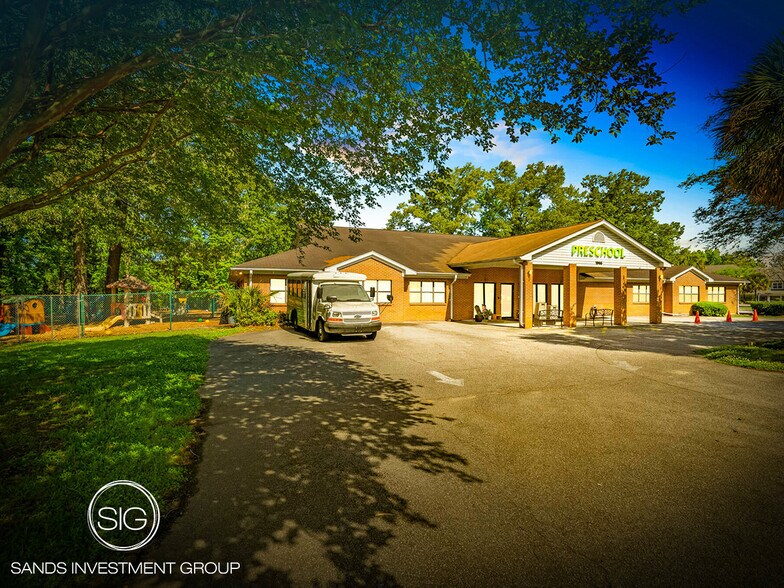 1966 Magwood Dr, Charleston, SC à vendre - Photo de l’immeuble – Image 1 sur 5