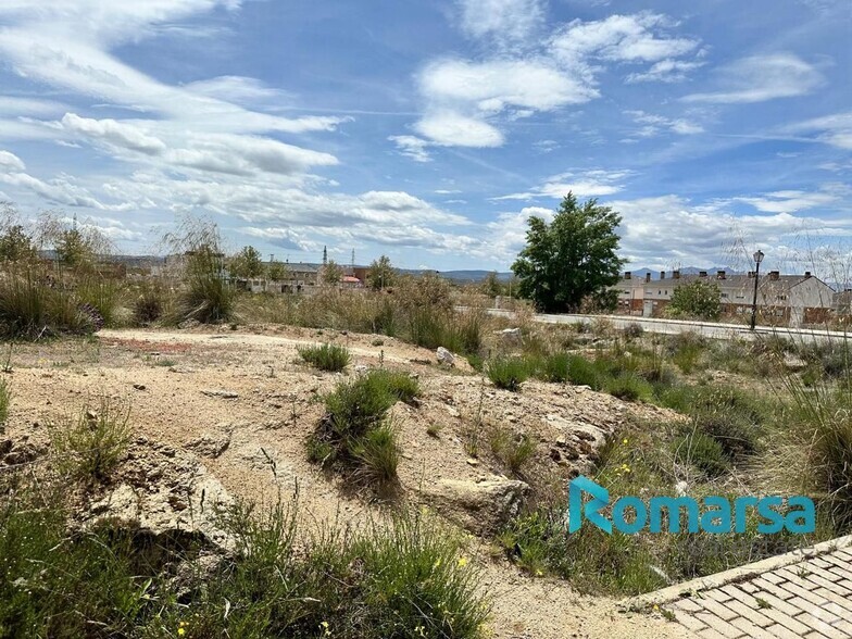 Terrain dans Ávila, Ávila à vendre - Photo principale – Image 1 sur 7