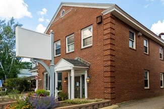 Plus de détails pour 100 Main Street, Damariscotta, ME - Spécialisé à vendre