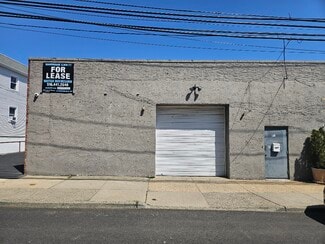 Plus de détails pour 7 Florence St, Floral Park, NY - Industriel/Logistique à louer