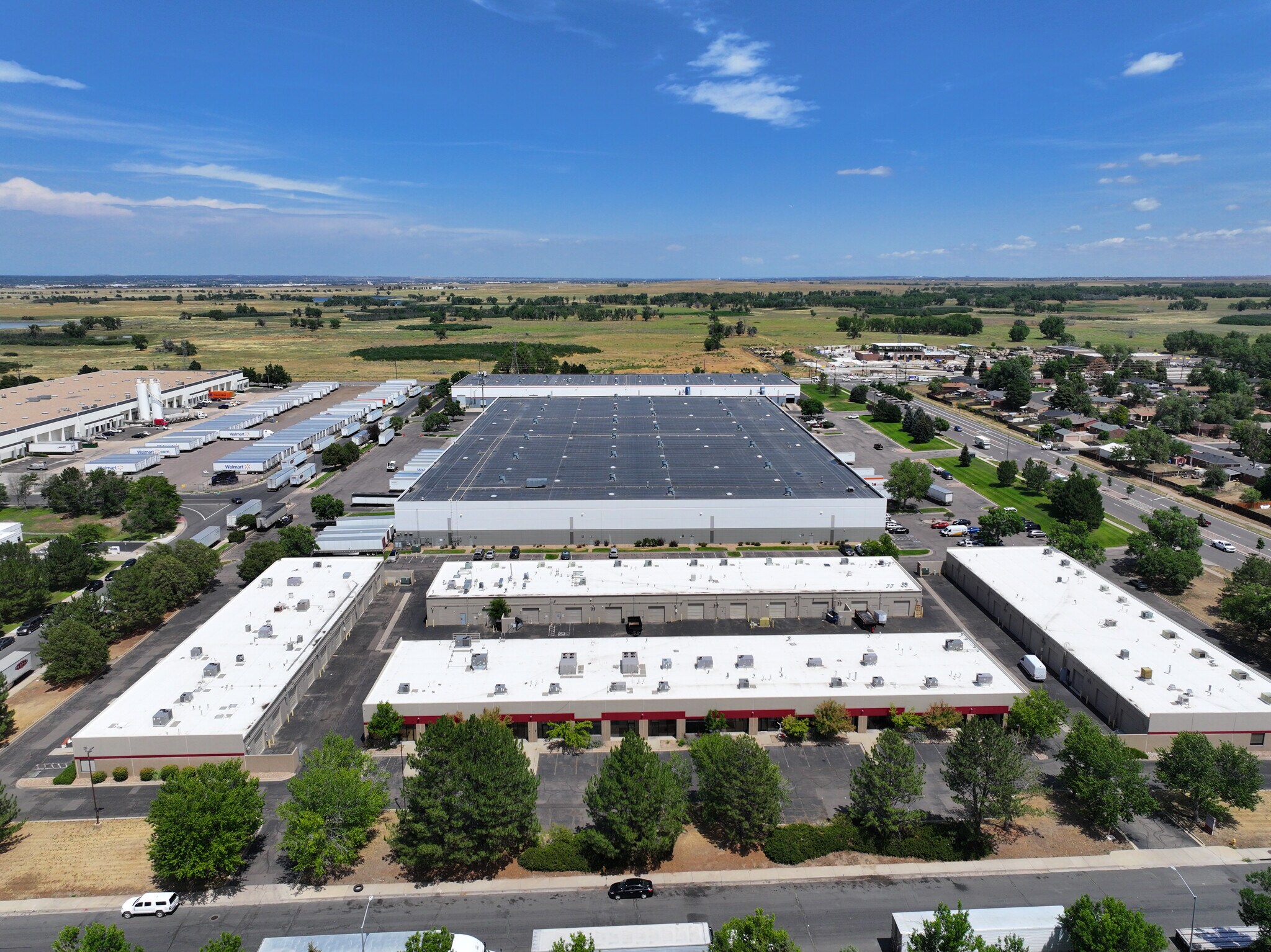 5475 Peoria St Portfolio portefeuille de 2 biens à vendre sur LoopNet.fr Photo principale– Image 1 sur 49