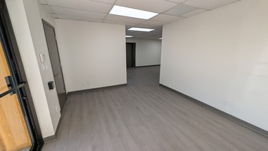 2740 S Hardy Dr, Tempe, AZ à louer Photo intérieure– Image 1 sur 5