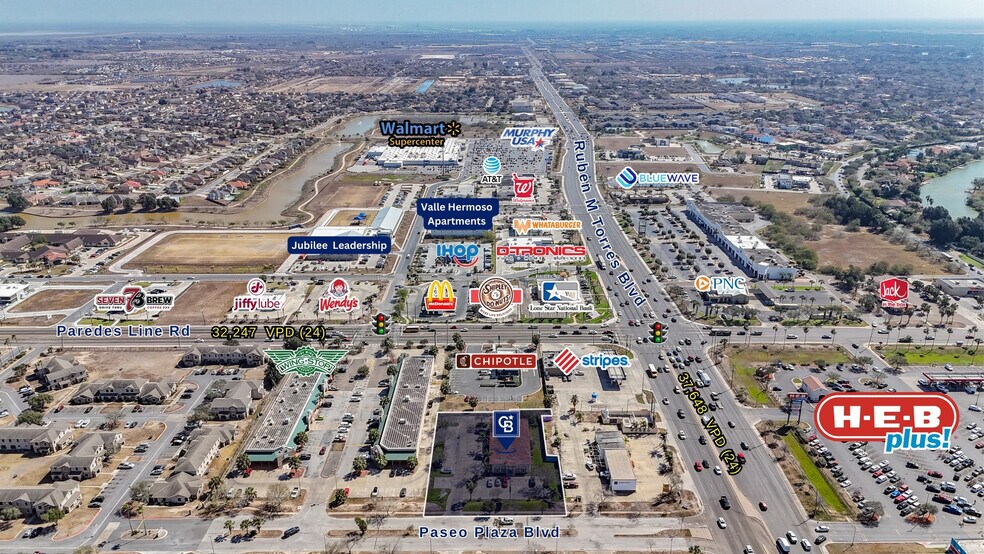 18 Paseo Plaza Boulevard, Brownsville, TX à louer - Photo de l’immeuble – Image 3 sur 6