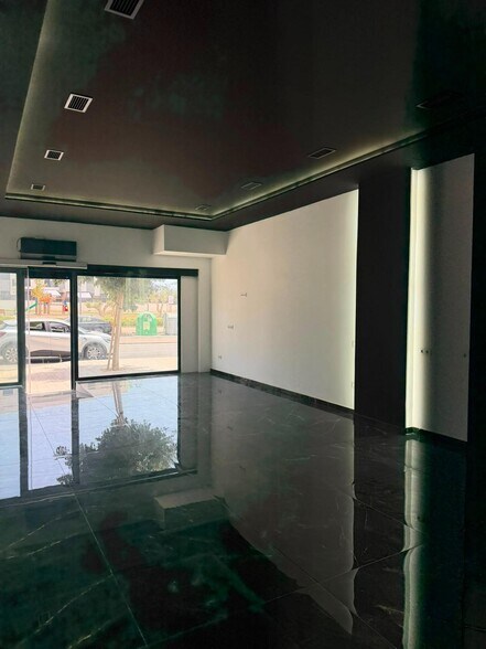 Local commercial dans Sant Joan d'Alacant, Alicante à vendre - Photo intérieure – Image 3 sur 14