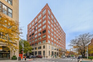 Plus de détails pour 435 Hudson St, New York, NY - Bureau à louer