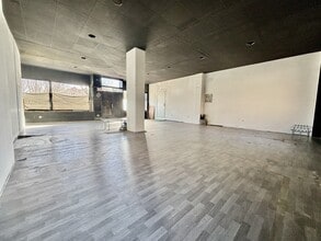 Local commercial dans Madrid, Madrid à louer Plan d’étage– Image 1 sur 3