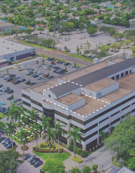 2751 S Dixie Hwy, West Palm Beach, FL à louer - Photo de l’immeuble – Image 3 sur 21