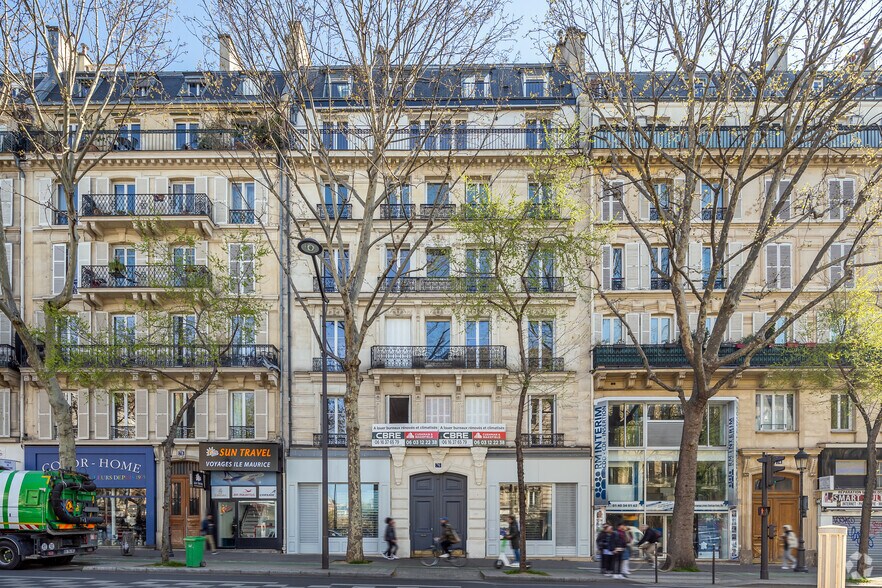 Boulevard De Magenta, Paris à louer - Photo principale – Image 1 sur 2