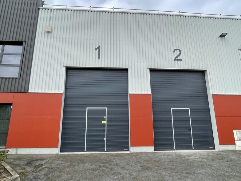 Industriel/Logistique dans Gellainville à louer - Photo de l’immeuble – Image 1 sur 12